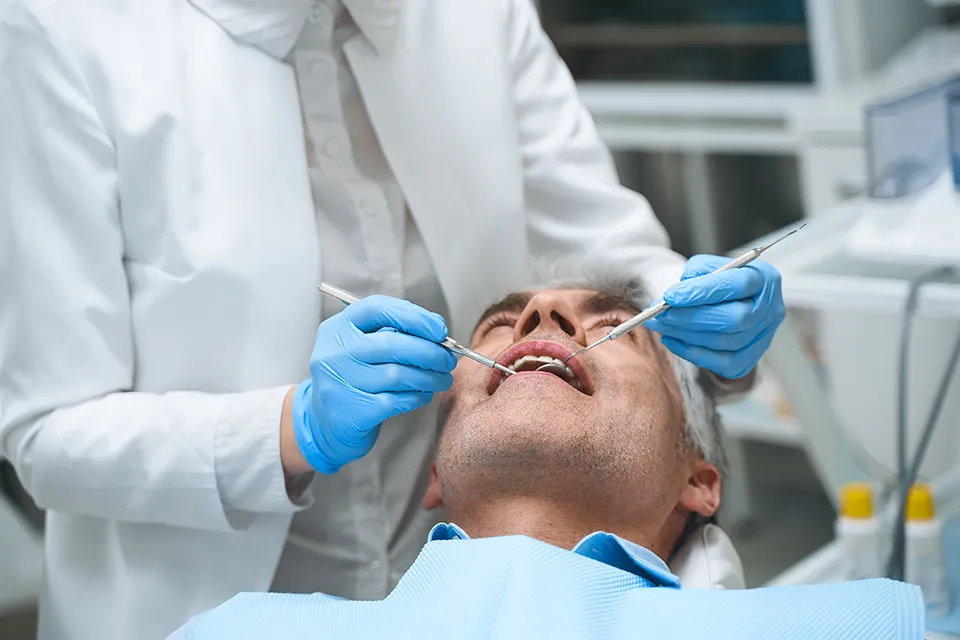 Keeping Gums Healthy: A Guide to Gum Health
