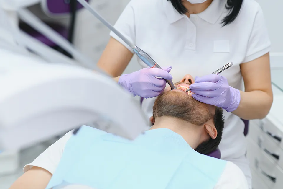 7 Benefits of Root Canal Over Extraction