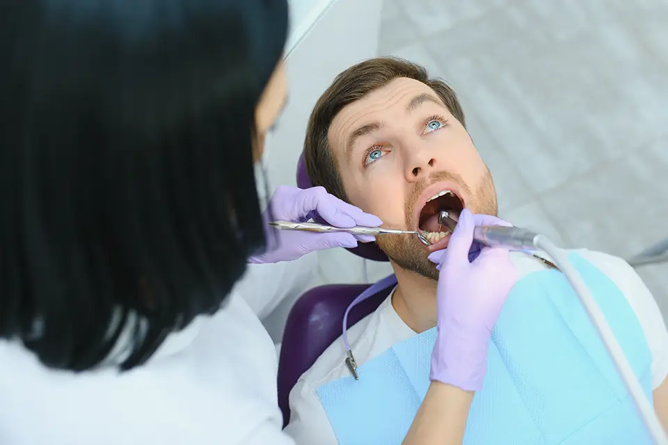 Apicoectomy vs Root Canal: Understanding Your Treatment Options
