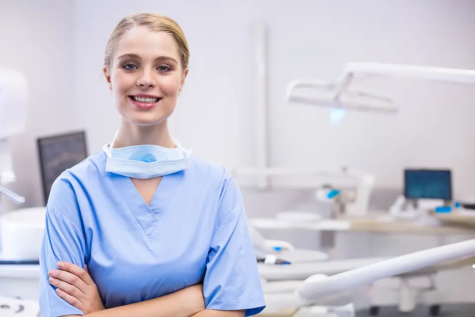 Best Dentist In Toronto: Signs Of A Thorough, Patient-Centred Clinic