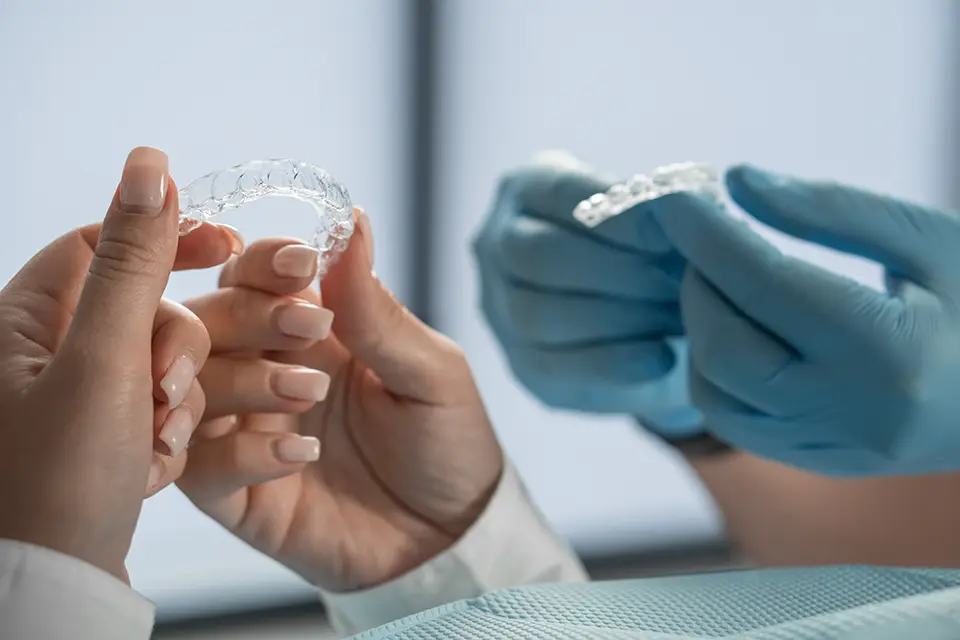 Invisalign Consultation Toronto: What to Expect and How to Prepare