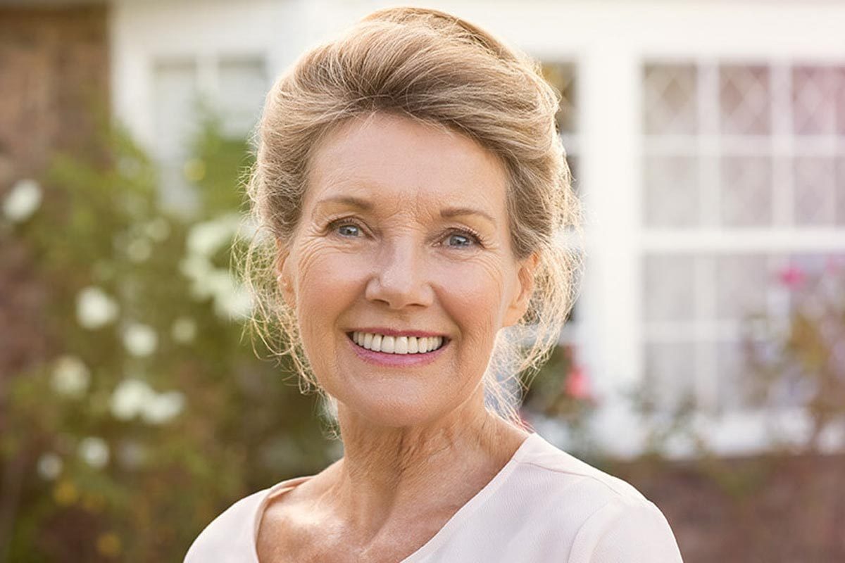 Dentures and Dental Implants in Summerhill