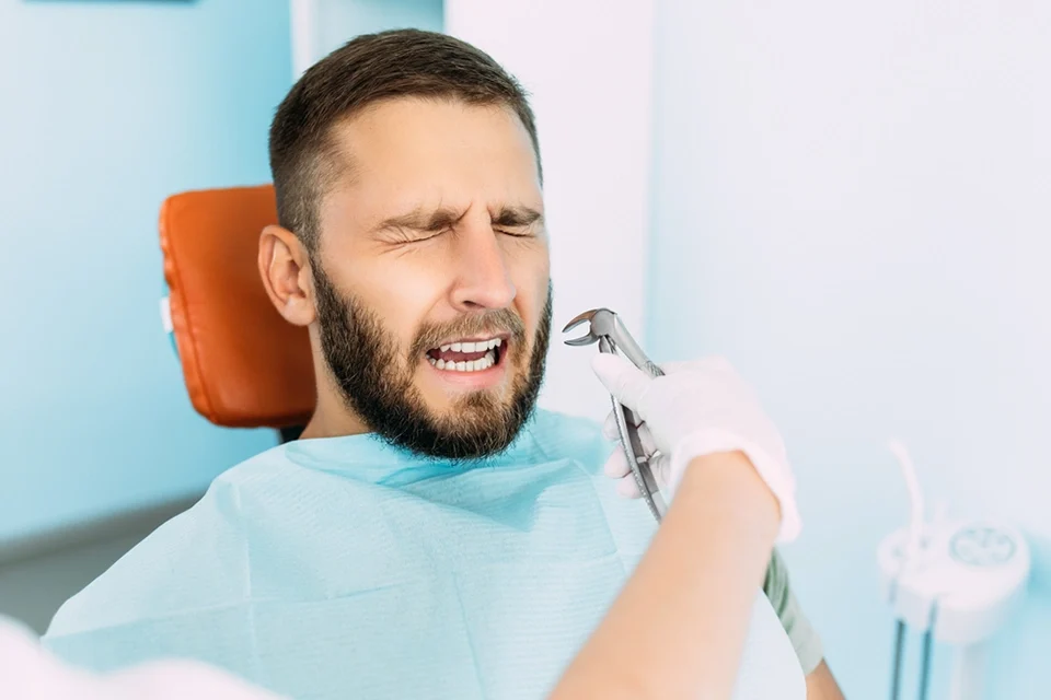 Dental Treatments What to Expect During Emergency Tooth Extraction Services