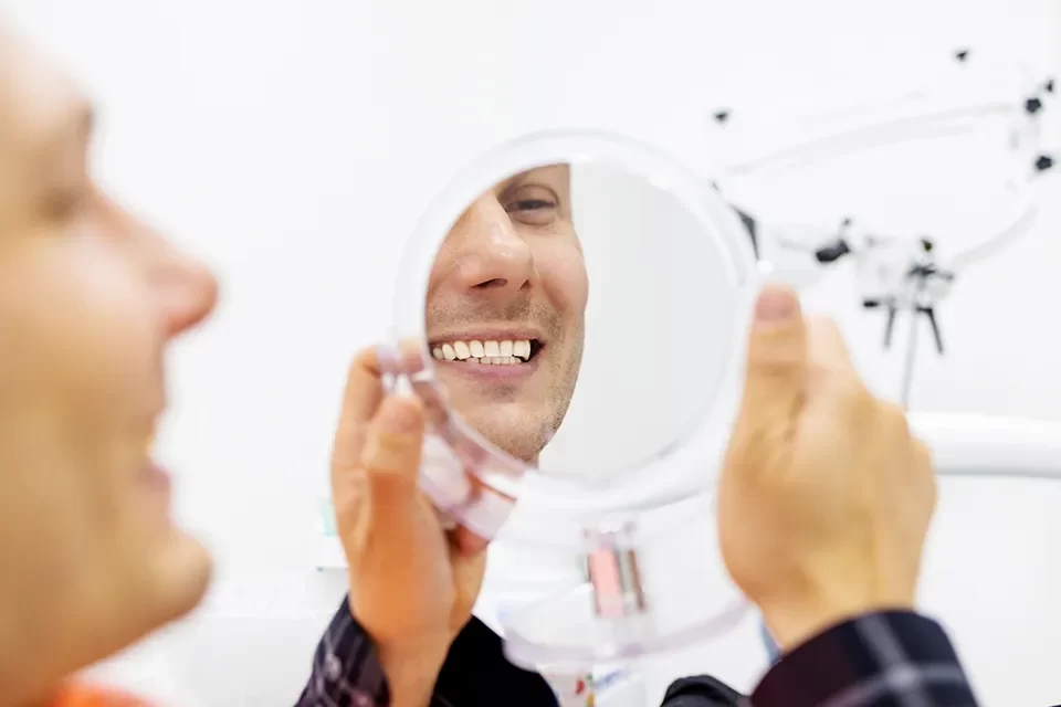 Comparing Porcelain vs. Ceramic Dental Crowns