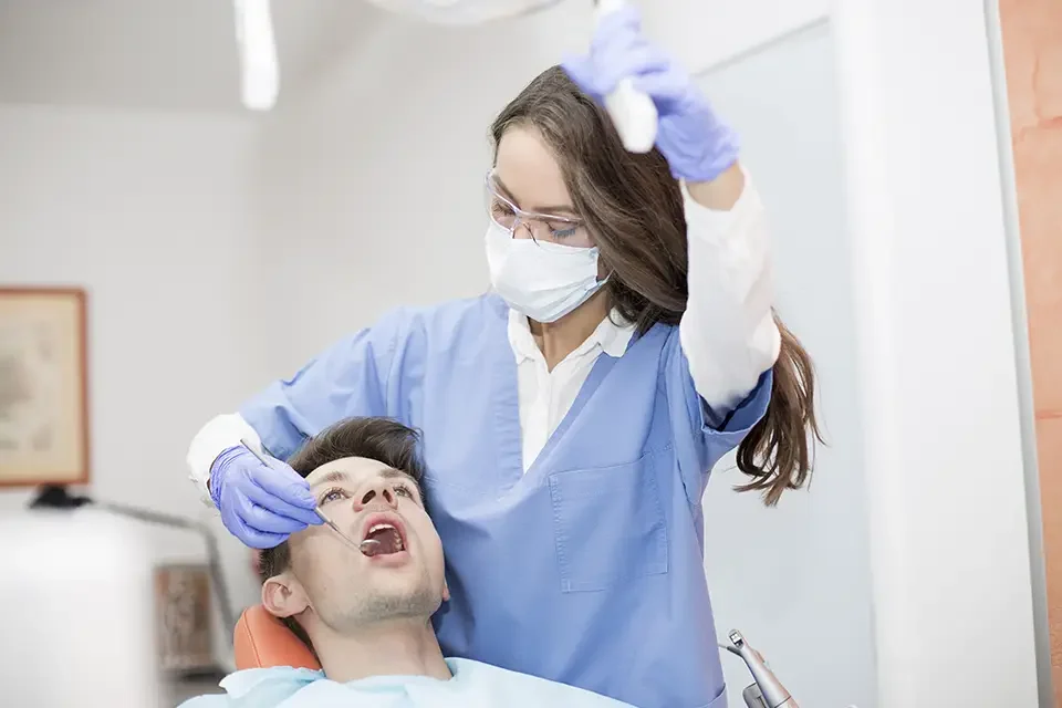 Dental Implant Surgery: Recovery and Risks